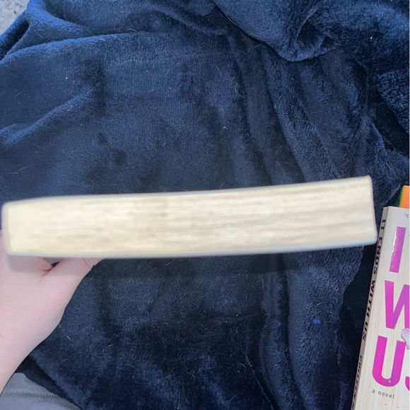 Book Bundle - Picture 11 of 11